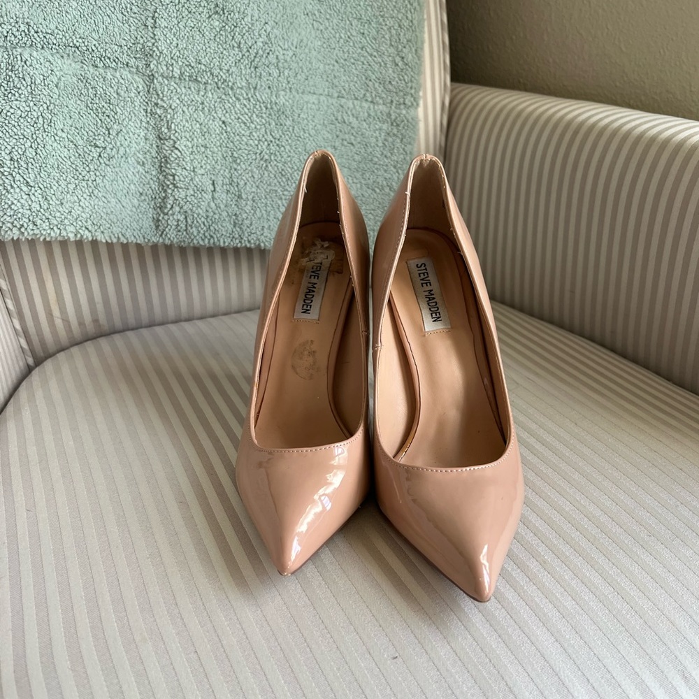 Steve Madden Nude Heels